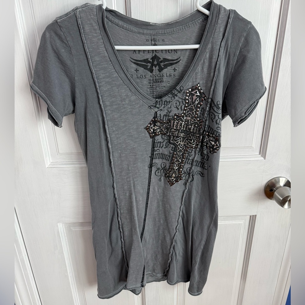 Affliction Top Gray
